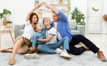 A Complete Guide to Saving Money on Financial Services in the UK